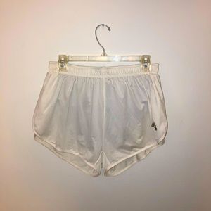 Tracksmith Men’s Twilight Split Shorts, Ivory.